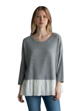 Everly Gray Ribbed Knit Top with White Tag Detail